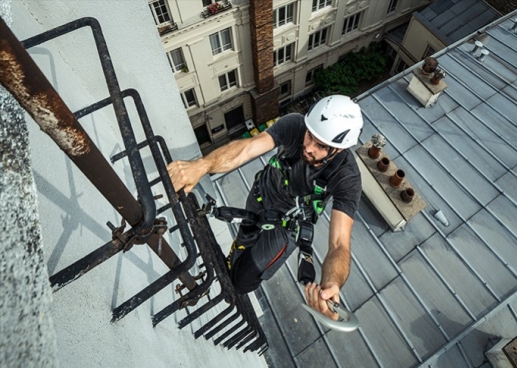 4 KEY POINTS ABOUT WORKING AT HEIGHT